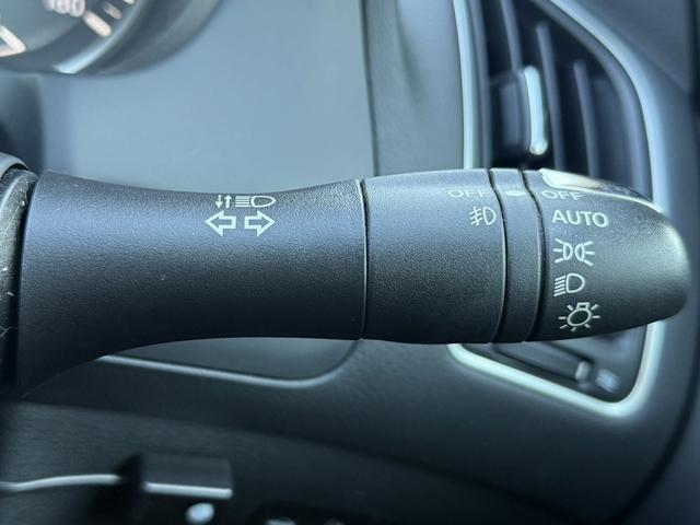 スカイライン 350GT ハイブリッド タイプSP 禁煙車 ワンオーナー メーカー8インチナビ アラウンドビューカメラ 黒革シート フルセグ 衝突軽減ブレーキ シートヒーター パワーシート ビルドインETC アダプティブクルーズコントロール 後側方支援(54枚目)