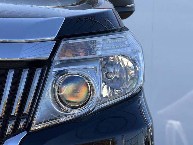 エスクァイア ハイブリッドXi 禁煙車 メーカー12インチ後席モニター メーカー10インチナビ フルセグ バックカメラ モデリスタフロントエアロ 衝突軽減ブレーキ ビルトインETC クルーズコントロール レーンキープ シートヒーター(14枚目)