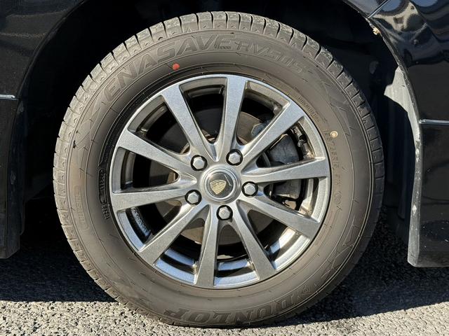 エスクァイア ハイブリッドXi 禁煙車 メーカー12インチ後席モニター メーカー10インチナビ フルセグ バックカメラ モデリスタフロントエアロ 衝突軽減ブレーキ ビルトインETC クルーズコントロール レーンキープ シートヒーター(19枚目)