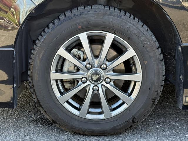 エスクァイア ハイブリッドXi 禁煙車 メーカー12インチ後席モニター メーカー10インチナビ フルセグ バックカメラ モデリスタフロントエアロ 衝突軽減ブレーキ ビルトインETC クルーズコントロール レーンキープ シートヒーター(22枚目)