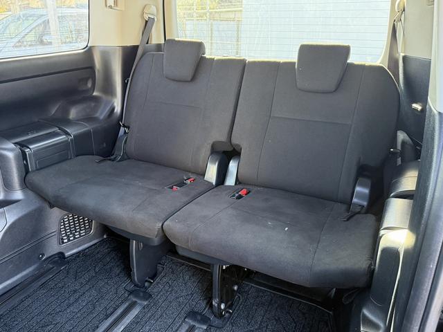 エスクァイア ハイブリッドXi 禁煙車 メーカー12インチ後席モニター メーカー10インチナビ フルセグ バックカメラ モデリスタフロントエアロ 衝突軽減ブレーキ ビルトインETC クルーズコントロール レーンキープ シートヒーター(41枚目)