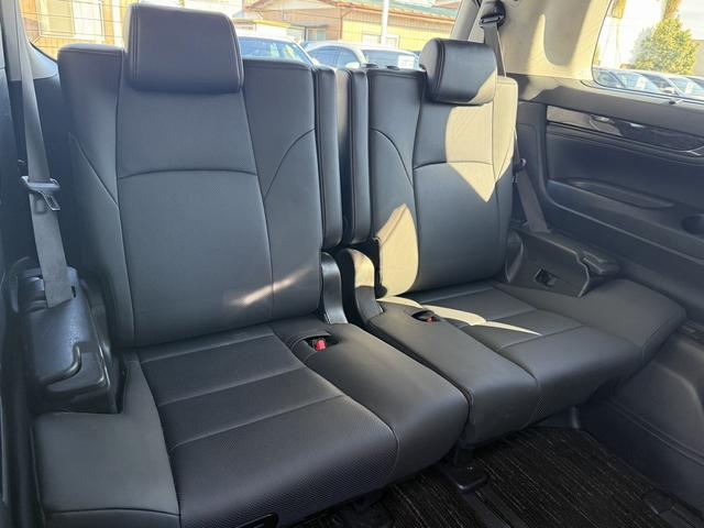 アルファード 2.5S Cパッケージ 後期型 禁煙車 メーカー12型後席モニター メーカー10.5型ナビ 両側電動スライドドア フルセグ バックカメラ 電動リアゲート アダクティブクルーズコントロール ビルトインETC2.0(17枚目)