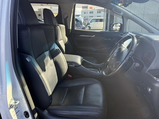 アルファード 2.5S Cパッケージ 後期型 禁煙車 メーカー12型後席モニター メーカー10.5型ナビ 両側電動スライドドア フルセグ バックカメラ 電動リアゲート アダクティブクルーズコントロール ビルトインETC2.0(41枚目)