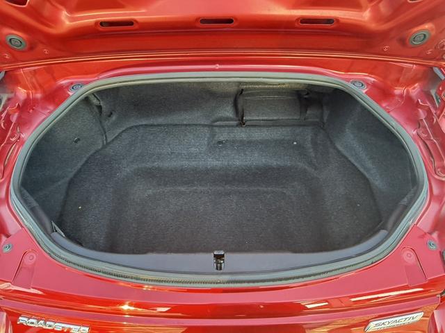 ロードスターRF VS 禁煙車 6速MT メーカーナビ 茶革シート BOSEヘッドレストスピーカー バックカメラ フルセグ シートヒーター ETC ブラインドスポットモニター レーンキープ 純正17インチアルミホイール(24枚目)