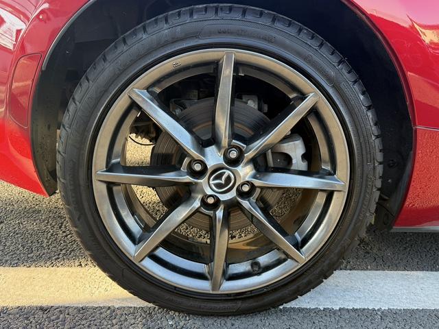 ロードスターRF VS 禁煙車 6速MT メーカーナビ 茶革シート BOSEヘッドレストスピーカー バックカメラ フルセグ シートヒーター ETC ブラインドスポットモニター レーンキープ 純正17インチアルミホイール(33枚目)