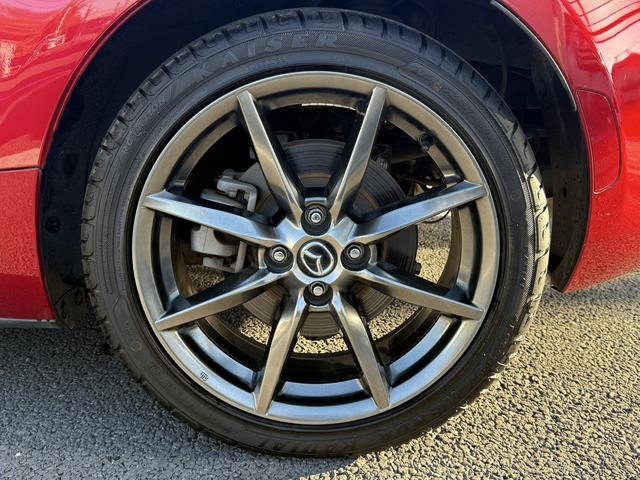 ロードスターRF VS 禁煙車 6速MT メーカーナビ 茶革シート BOSEヘッドレストスピーカー バックカメラ フルセグ シートヒーター ETC ブラインドスポットモニター レーンキープ 純正17インチアルミホイール(34枚目)