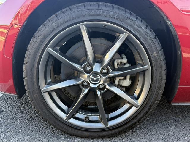 ロードスターRF VS 禁煙車 6速MT メーカーナビ 茶革シート BOSEヘッドレストスピーカー バックカメラ フルセグ シートヒーター ETC ブラインドスポットモニター レーンキープ 純正17インチアルミホイール(35枚目)