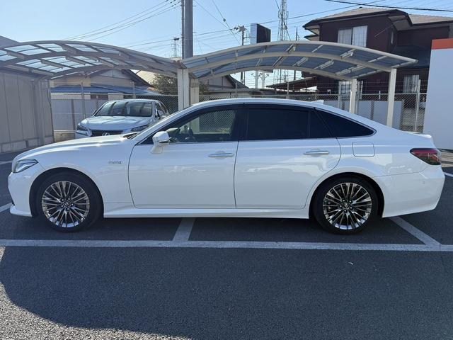 クラウンハイブリッド G-エグゼクティブ 禁煙車 純正8型ナビ アラウンドビューモニター フルセグ シートヒーター ベンチレーション アダクティブクルーズコントロール 衝突被害軽減ブレーキ クリアランスソナー ETC2.0 BSM(11枚目)