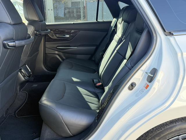 クラウンハイブリッド G-エグゼクティブ 禁煙車 純正8型ナビ アラウンドビューモニター フルセグ シートヒーター ベンチレーション アダクティブクルーズコントロール 衝突被害軽減ブレーキ クリアランスソナー ETC2.0 BSM(46枚目)