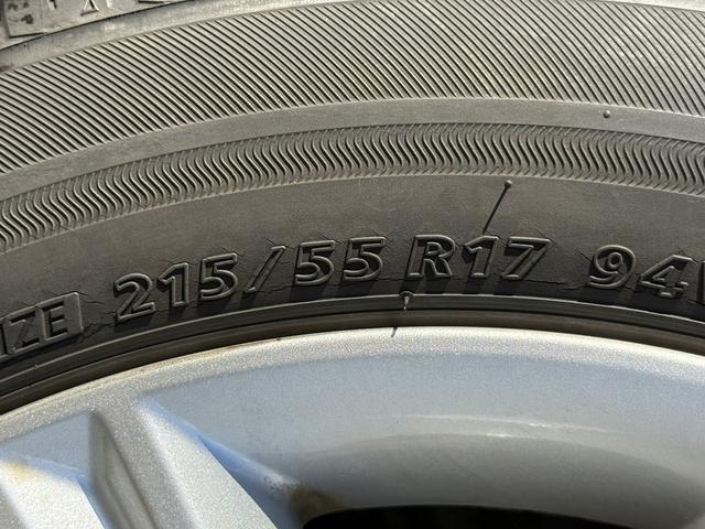 クラウンハイブリッド アスリートS 禁煙車 純正8インチナビ フルセグ バックカメラ シートヒーター ステアリングヒーター クリアランスソナー クルーズコントロール パワーシート 純正17インチアルミホイール DVD視聴可 スマートキー(70枚目)