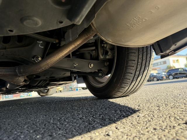 クラウンハイブリッド アスリートS 禁煙車 純正8インチナビ フルセグ バックカメラ シートヒーター ステアリングヒーター クリアランスソナー クルーズコントロール パワーシート 純正17インチアルミホイール DVD視聴可 スマートキー(74枚目)