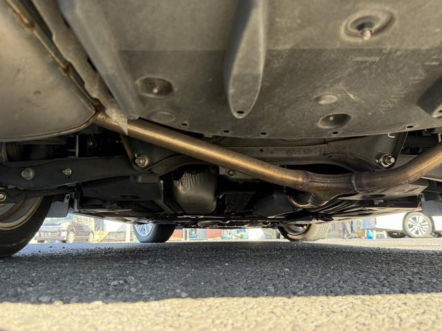 クラウンハイブリッド アスリートS 禁煙車 純正8インチナビ フルセグ バックカメラ シートヒーター ステアリングヒーター クリアランスソナー クルーズコントロール パワーシート 純正17インチアルミホイール DVD視聴可 スマートキー(75枚目)