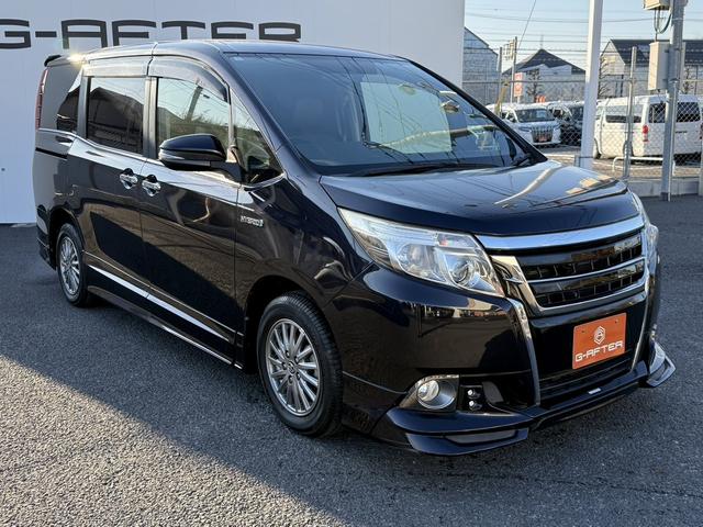 エスクァイア ハイブリッドGi 禁煙車 メーカー11インチ後席モニター 純正8型ナビ 両側電動スライドドア フルセグ バックカメラ 黒革シート シートヒーター ビルトインETC 置くだけ充電 純正15インチアルミホイール LED(22枚目)