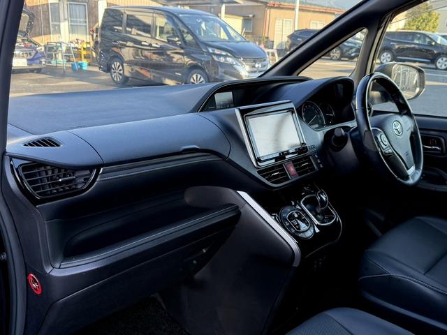 エスクァイア ハイブリッドGi 禁煙車 メーカー11インチ後席モニター 純正8型ナビ 両側電動スライドドア フルセグ バックカメラ 黒革シート シートヒーター ビルトインETC 置くだけ充電 純正15インチアルミホイール LED(48枚目)