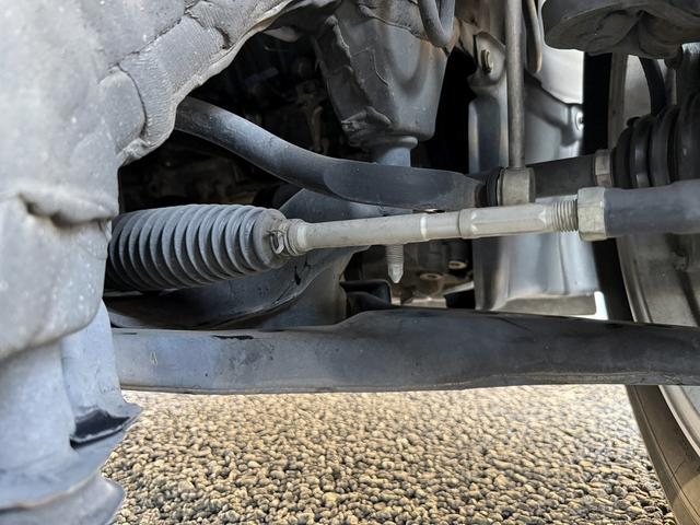 エスクァイア ハイブリッドGi 禁煙車 メーカー11インチ後席モニター 純正8型ナビ 両側電動スライドドア フルセグ バックカメラ 黒革シート シートヒーター ビルトインETC 置くだけ充電 純正15インチアルミホイール LED(72枚目)