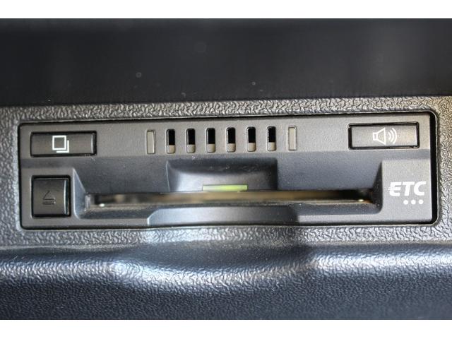 ハイエースバン ロングスーパーGL フルセグ バックカメラ レーンキープ ETC LEDヘッドライト スマートキー クリアランスソナー 純正18インチアルミホイール パーキングサポートブレーキ オートハイビーム 電動格納式ミラー(5枚目)