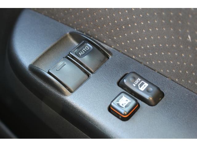 ハイエースバン ロングスーパーGL フルセグ バックカメラ レーンキープ ETC LEDヘッドライト スマートキー クリアランスソナー 純正18インチアルミホイール パーキングサポートブレーキ オートハイビーム 電動格納式ミラー(56枚目)
