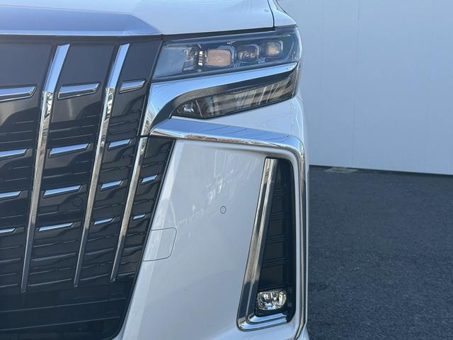 アルファード ２．５Ｓ　Ｃパッケージ　後期型　禁煙車　メーカー９型ナビ　両側電動スライドドア　黒革シート　衝突軽減ブレーキ　フルセグ　バックカメラ　シートエアコン　アダクティブクルーズコントロール　パワーシート　デジタルインナーミラー（26枚目）