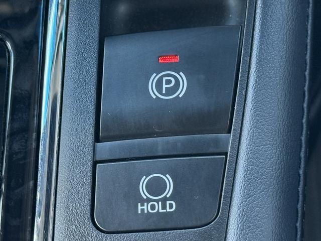 アルファード ２．５Ｓ　Ｃパッケージ　後期型　禁煙車　メーカー９型ナビ　両側電動スライドドア　黒革シート　衝突軽減ブレーキ　フルセグ　バックカメラ　シートエアコン　アダクティブクルーズコントロール　パワーシート　デジタルインナーミラー（54枚目）