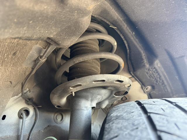 アルファード ２．５Ｓ　Ｃパッケージ　後期型　禁煙車　メーカー９型ナビ　両側電動スライドドア　黒革シート　衝突軽減ブレーキ　フルセグ　バックカメラ　シートエアコン　アダクティブクルーズコントロール　パワーシート　デジタルインナーミラー（74枚目）