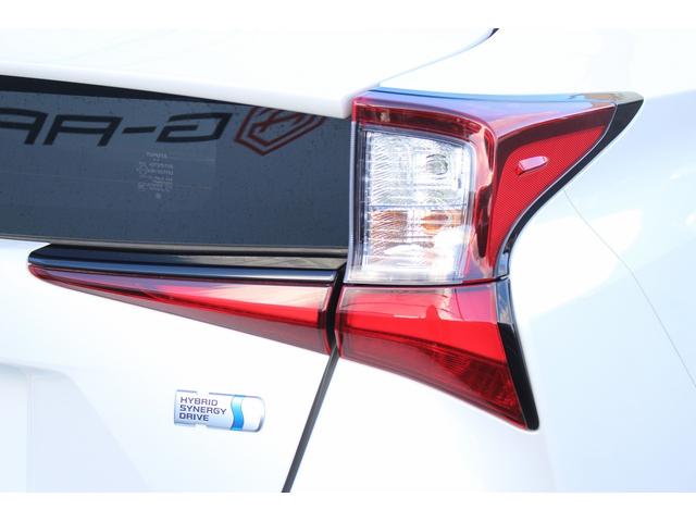 プリウス S 後期型 禁煙車 パノラマビューモニター セーフティセンス 純正ナビ インテリジェントクリアランスソナー ビルドインETC AC100V電源 純正15インチアルミホイール LEDヘッドライト(13枚目)