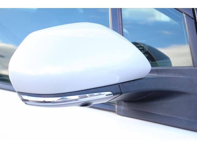 プリウス S 後期型 禁煙車 パノラマビューモニター セーフティセンス 純正ナビ インテリジェントクリアランスソナー ビルドインETC AC100V電源 純正15インチアルミホイール LEDヘッドライト(30枚目)