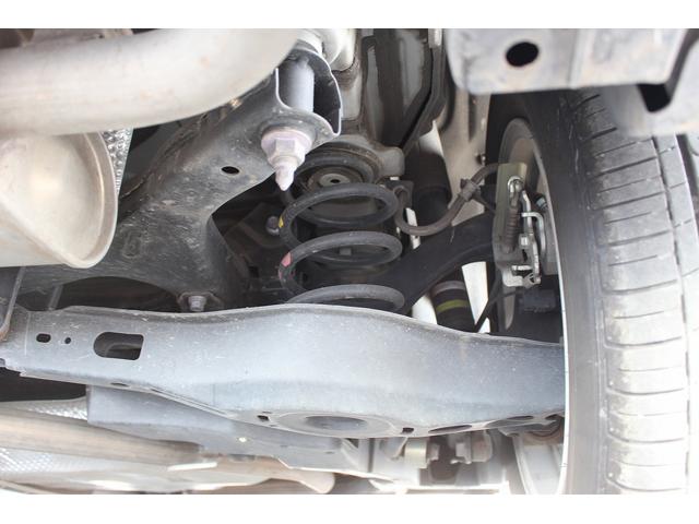 プリウス S 後期型 禁煙車 パノラマビューモニター セーフティセンス 純正ナビ インテリジェントクリアランスソナー ビルドインETC AC100V電源 純正15インチアルミホイール LEDヘッドライト(70枚目)