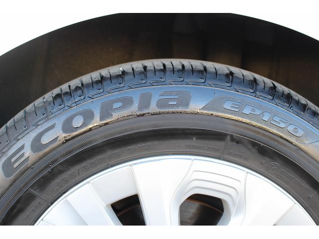 プリウス S 後期型 禁煙車 パノラマビューモニター セーフティセンス 純正ナビ インテリジェントクリアランスソナー ビルドインETC AC100V電源 純正15インチアルミホイール LEDヘッドライト(72枚目)