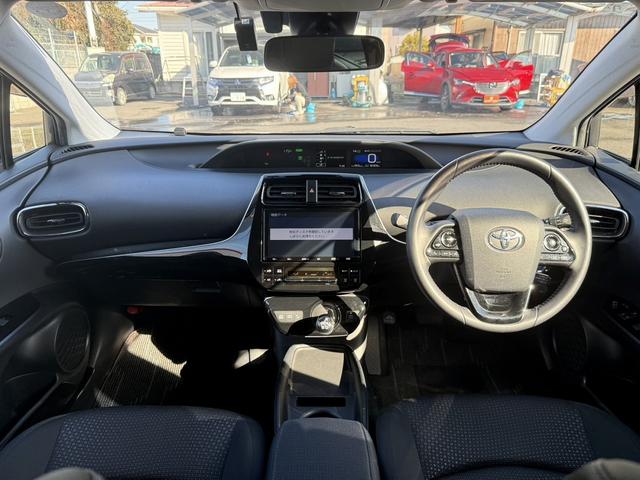 プリウス S 後期型 禁煙車 ワンオーナー モデリスタフルエアロ 純正9インチディスプレイ フルセグ バックカメラ 衝突軽減ブレーキ アダプティブクルーズコントロール ビルトインETC2.0 Bluetooth接続(18枚目)