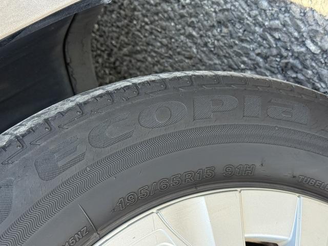 プリウス S 後期型 禁煙車 ワンオーナー モデリスタフルエアロ 純正9インチディスプレイ フルセグ バックカメラ 衝突軽減ブレーキ アダプティブクルーズコントロール ビルトインETC2.0 Bluetooth接続(35枚目)