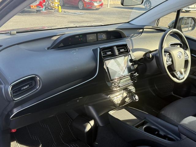 プリウス S 後期型 禁煙車 ワンオーナー モデリスタフルエアロ 純正9インチディスプレイ フルセグ バックカメラ 衝突軽減ブレーキ アダプティブクルーズコントロール ビルトインETC2.0 Bluetooth接続(45枚目)