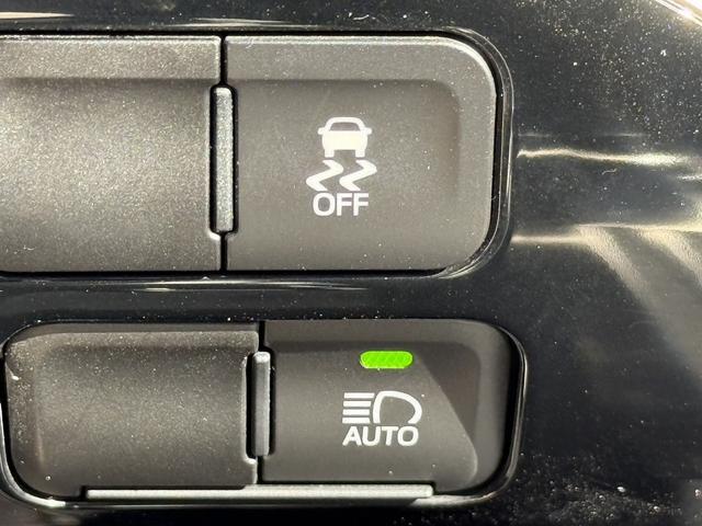 プリウス S 後期型 禁煙車 ワンオーナー モデリスタフルエアロ 純正9インチディスプレイ フルセグ バックカメラ 衝突軽減ブレーキ アダプティブクルーズコントロール ビルトインETC2.0 Bluetooth接続(60枚目)