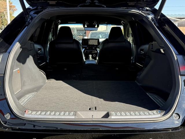 TOYOTA HARRIER Z LEATHER PACKAGE