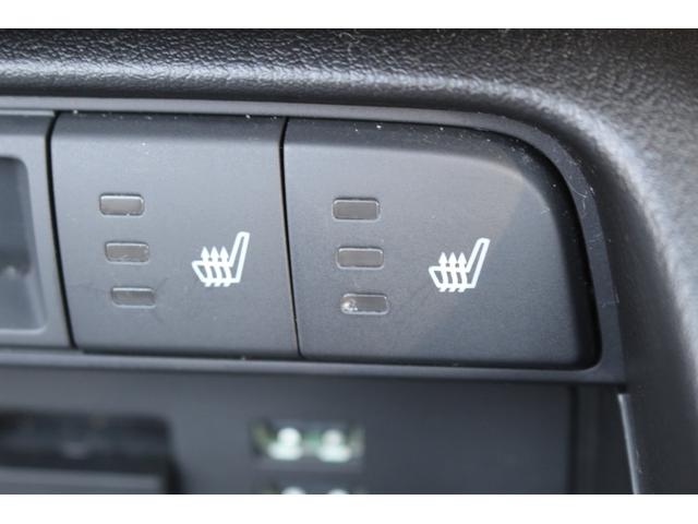 ロードスター ＲＳ　禁煙車　６速ＭＴ　ＭＡＺＤＡＳＰＥＤＥフルエアロ　柿本マフラー　純正ナビ　ＲＥＣＡＲＯシート　ＢＯＳＥ　シートヒーター　ＥＴＣ　フルセグ　Ｂｌｕｅｔｏｏｔｈ　純正１６インチアルミホイール　レーンキープ（6枚目）