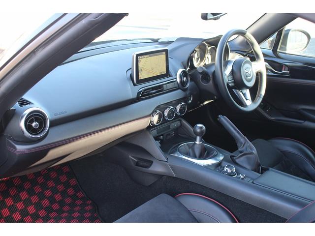ロードスター ＲＳ　禁煙車　６速ＭＴ　ＭＡＺＤＡＳＰＥＤＥフルエアロ　柿本マフラー　純正ナビ　ＲＥＣＡＲＯシート　ＢＯＳＥ　シートヒーター　ＥＴＣ　フルセグ　Ｂｌｕｅｔｏｏｔｈ　純正１６インチアルミホイール　レーンキープ（35枚目）