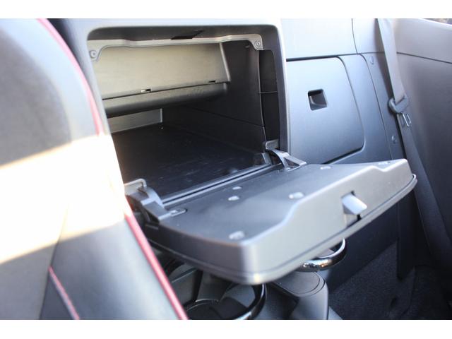 ロードスター ＲＳ　禁煙車　６速ＭＴ　ＭＡＺＤＡＳＰＥＤＥフルエアロ　柿本マフラー　純正ナビ　ＲＥＣＡＲＯシート　ＢＯＳＥ　シートヒーター　ＥＴＣ　フルセグ　Ｂｌｕｅｔｏｏｔｈ　純正１６インチアルミホイール　レーンキープ（70枚目）