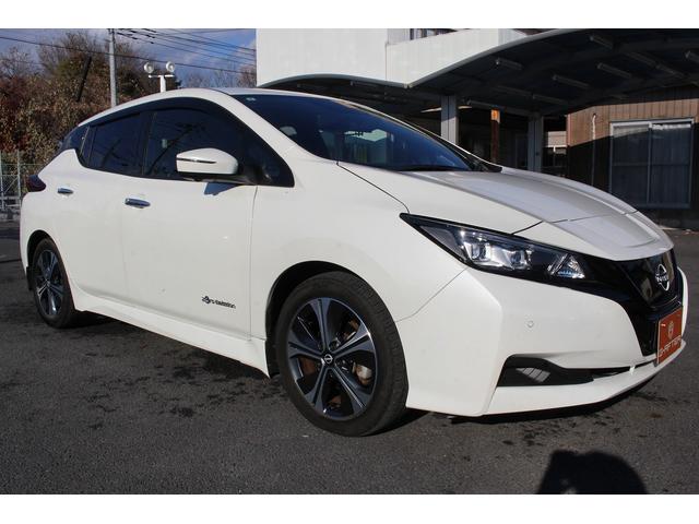 リーフ X Vセレクション 禁煙車寒冷地仕様インテリジェントルームミラーニッサンコネクト9型ナビ地デジ360度カメラ衝突軽減プロパイロット シートヒーターBluetooth接続 クリアランスソナーパークアシスト踏み間違い防止(10枚目)