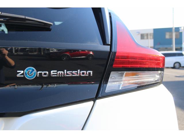 リーフ X Vセレクション 禁煙車寒冷地仕様インテリジェントルームミラーニッサンコネクト9型ナビ地デジ360度カメラ衝突軽減プロパイロット シートヒーターBluetooth接続 クリアランスソナーパークアシスト踏み間違い防止(14枚目)