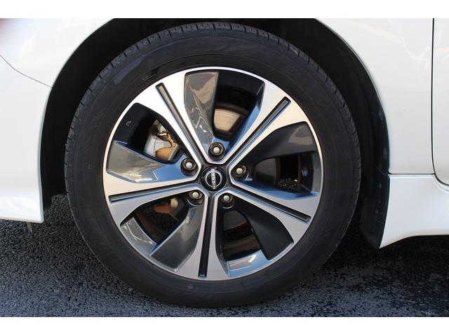 リーフ X Vセレクション 禁煙車寒冷地仕様インテリジェントルームミラーニッサンコネクト9型ナビ地デジ360度カメラ衝突軽減プロパイロット シートヒーターBluetooth接続 クリアランスソナーパークアシスト踏み間違い防止(16枚目)