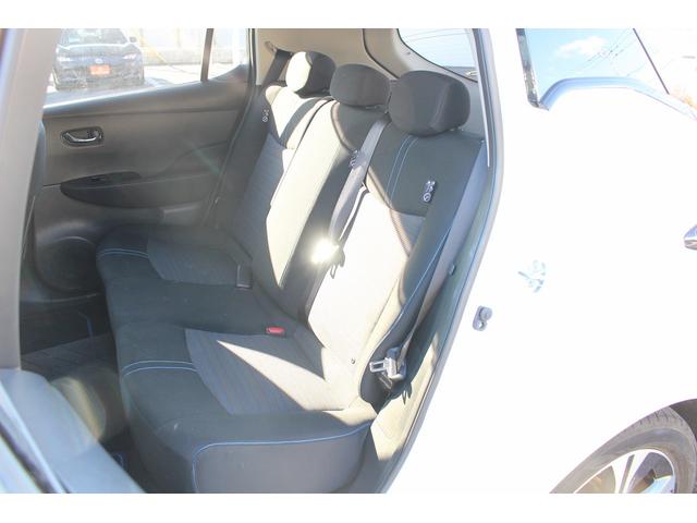 リーフ X Vセレクション 禁煙車寒冷地仕様インテリジェントルームミラーニッサンコネクト9型ナビ地デジ360度カメラ衝突軽減プロパイロット シートヒーターBluetooth接続 クリアランスソナーパークアシスト踏み間違い防止(39枚目)