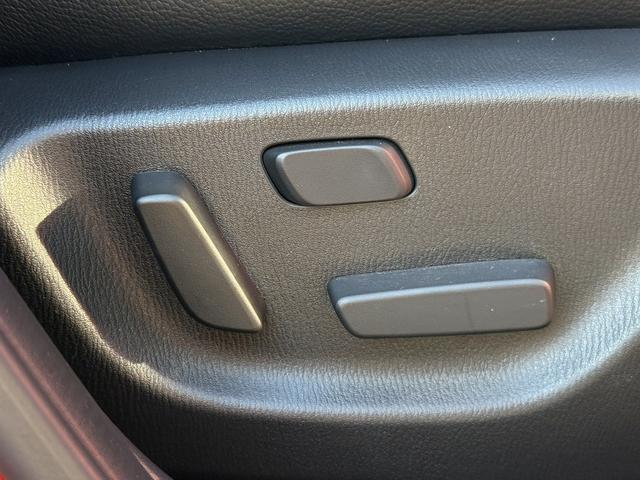 ＣＸ－３ ＸＤ　Ｌパッケージ　禁煙車　レッドライン入ブラック革スエードコンビシート　フルセグ　バックカメラ　ステアリングヒーター　シートヒーター　メモリー付パワーシート　アダプティブクルーズコントロール　パドルシフト（7枚目）