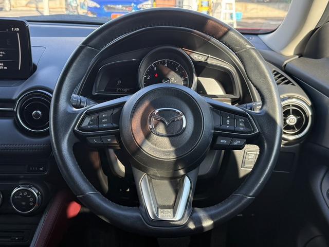 ＣＸ－３ ＸＤ　Ｌパッケージ　禁煙車　レッドライン入ブラック革スエードコンビシート　フルセグ　バックカメラ　ステアリングヒーター　シートヒーター　メモリー付パワーシート　アダプティブクルーズコントロール　パドルシフト（19枚目）