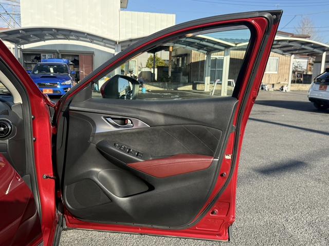 ＣＸ－３ ＸＤ　Ｌパッケージ　禁煙車　レッドライン入ブラック革スエードコンビシート　フルセグ　バックカメラ　ステアリングヒーター　シートヒーター　メモリー付パワーシート　アダプティブクルーズコントロール　パドルシフト（35枚目）
