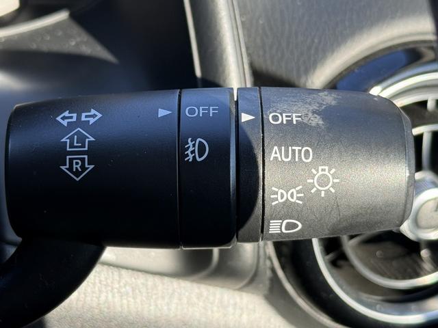 ＣＸ－３ ＸＤ　Ｌパッケージ　禁煙車　レッドライン入ブラック革スエードコンビシート　フルセグ　バックカメラ　ステアリングヒーター　シートヒーター　メモリー付パワーシート　アダプティブクルーズコントロール　パドルシフト（49枚目）