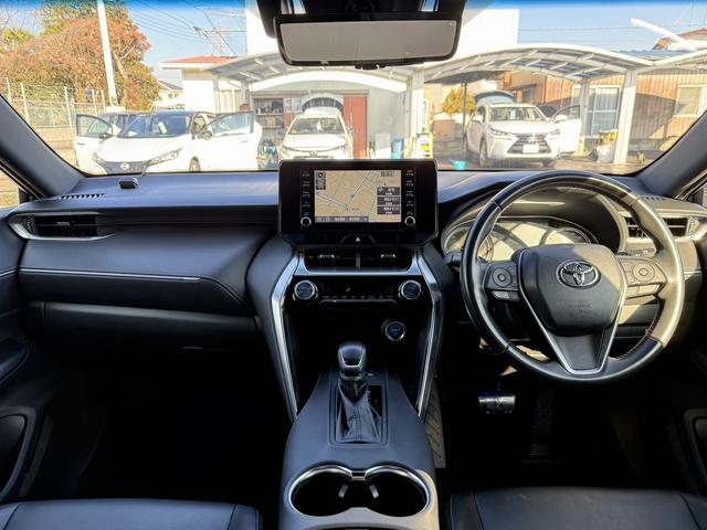 ハリアーハイブリッド Ｇ　ＧＲフルエアロ　ＯＰブラインドスポットミニター　純正８インチナビ　フルセグ　バックカメラ　衝突軽減ブレーキ　デジタルインナーミラー　パワーシート　パワーバックドア　コーナーセンサー　Ｂｌｕｅｔｏｏｔｈ（18枚目）