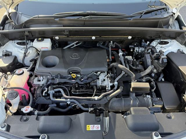 ハリアーハイブリッド Ｇ　ＧＲフルエアロ　ＯＰブラインドスポットミニター　純正８インチナビ　フルセグ　バックカメラ　衝突軽減ブレーキ　デジタルインナーミラー　パワーシート　パワーバックドア　コーナーセンサー　Ｂｌｕｅｔｏｏｔｈ（20枚目）