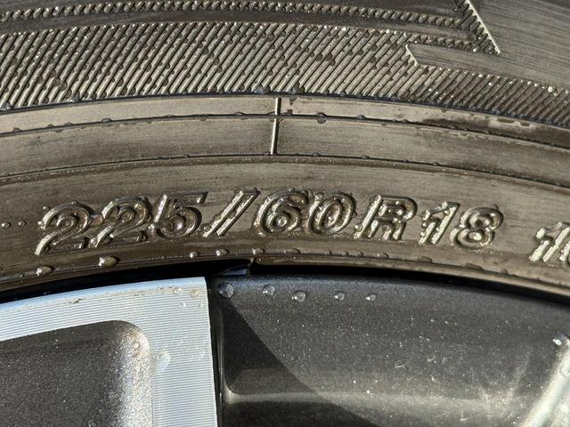 ハリアーハイブリッド Ｇ　ＧＲフルエアロ　ＯＰブラインドスポットミニター　純正８インチナビ　フルセグ　バックカメラ　衝突軽減ブレーキ　デジタルインナーミラー　パワーシート　パワーバックドア　コーナーセンサー　Ｂｌｕｅｔｏｏｔｈ（36枚目）