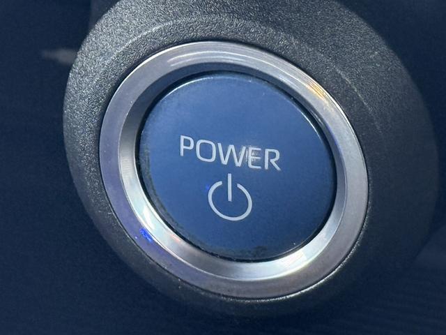 ハリアーハイブリッド Ｇ　ＧＲフルエアロ　ＯＰブラインドスポットミニター　純正８インチナビ　フルセグ　バックカメラ　衝突軽減ブレーキ　デジタルインナーミラー　パワーシート　パワーバックドア　コーナーセンサー　Ｂｌｕｅｔｏｏｔｈ（56枚目）