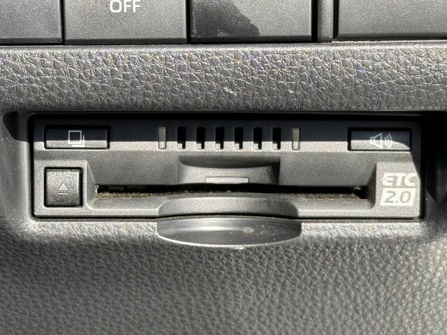 ハリアーハイブリッド Ｇ　ＧＲフルエアロ　ＯＰブラインドスポットミニター　純正８インチナビ　フルセグ　バックカメラ　衝突軽減ブレーキ　デジタルインナーミラー　パワーシート　パワーバックドア　コーナーセンサー　Ｂｌｕｅｔｏｏｔｈ（62枚目）