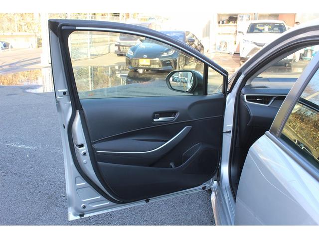 カローラ ハイブリッド S 禁煙車 純正ナビ バックカメラ 衝突軽減ブレーキ クリアランスソナー クルーズコントロール レーンキープアシスト オートハイビーム Bluetooth LEDヘッドライト ETC アップルカープレイ(41枚目)